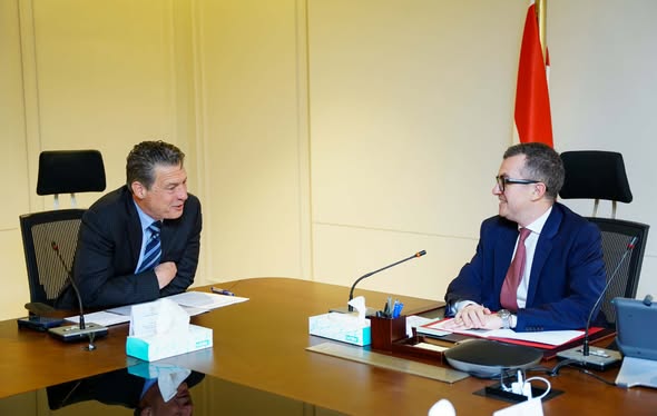 وزير التخطيط  يبحث مع البنك الأوروبي لإعادة الإعمار والتنمية دعم استقرار الاقتصاد المصري