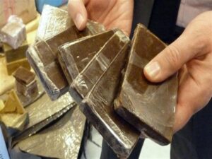 “بيبيع حشيش فى نهار رمضان” .. النيابة تحيل مروج مخدرات المرج للجنايات