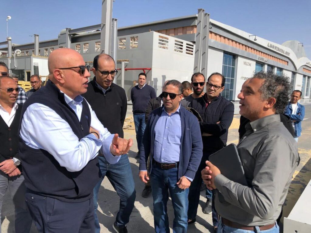 النشار يطمئن على جاهزية مطار العلمين الدولي في أولي أيام عيد الفطر