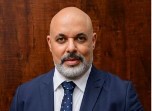 شعبة الذهب: المعدن النفيس يتراجع 23.6% بأكثر من 1272 دولارًا منذ بداية حرب إيران