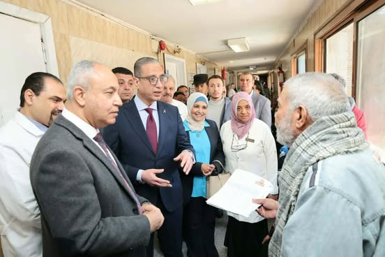 محافظ الجيزة يفتتح أول بنك دم تجميعي بمستشفى إمبابة العام في العجوزة