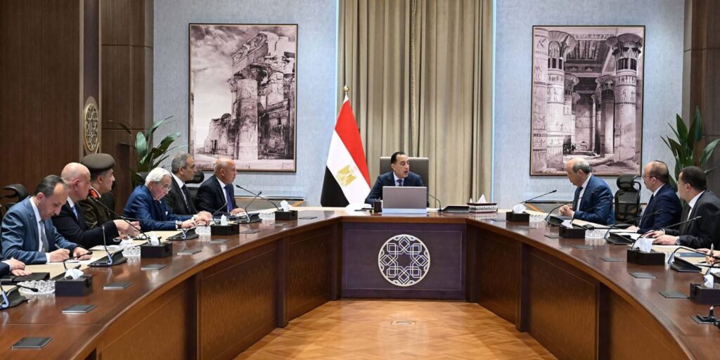 وزير الطيران: خطة شاملة لتطوير مطار العلمين الدولي وزيادة طاقته الاستيعابية