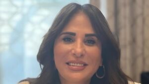 وزيرة الإسكان: 11 قرارًا لإزالة مخالفات البناء بالساحل الشمالي والقاهرة الجديدة وغرب بورسعيد