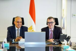 وزيرا التخطيط والري يناقشان مقترح الخطة الاستثمارية لوزارة الرى للعام المالي القادم