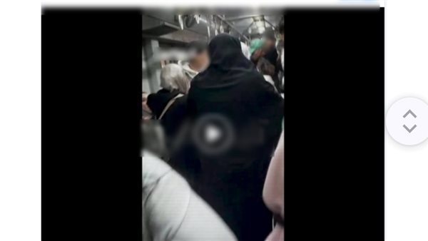 الأمن يكشف ملابسات فيديو مشاجرة داخل عربة السيدات بمترو الأنفاق بعين شمس