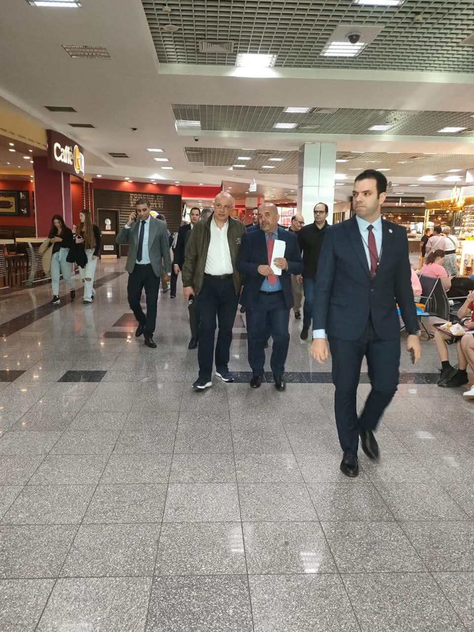 النشار يتفقد مطار الغردقة لضمان انتظام التشغيل خلال ذروة الأعياد