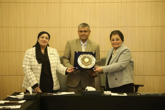 نائب وزير الصحة تتابع مؤشرات تنمية الأسرة ومستهدفات القضية السكانية 2025/2026