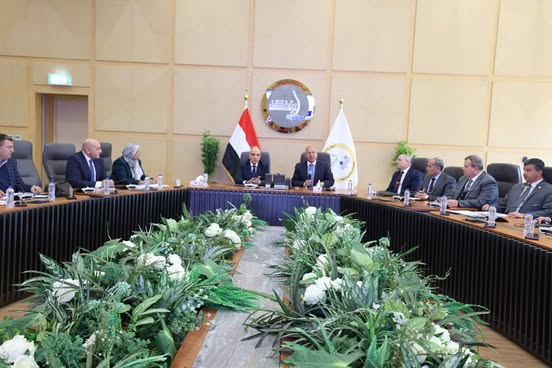 تعزيز التنسيق بين النقل والموارد المائية لتسريع مشروعات النقل القومية