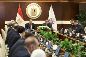 وزيرا الصحة والتعليم العالي يبحثان إدراج المستشفيات الجامعية بمنظومة التأمين الصحي الشامل