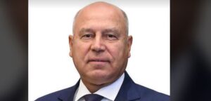 كامل الوزير يتابع انتظام النقل رغم الطقس السيء ويُفعّل إجراءات السلامة