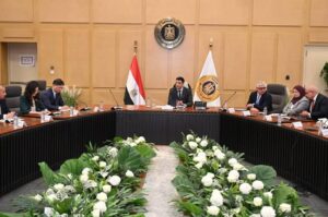تعزّز التعاون الصناعي مع “باوو” الصينية لدعم صناعة الصلب في مصر