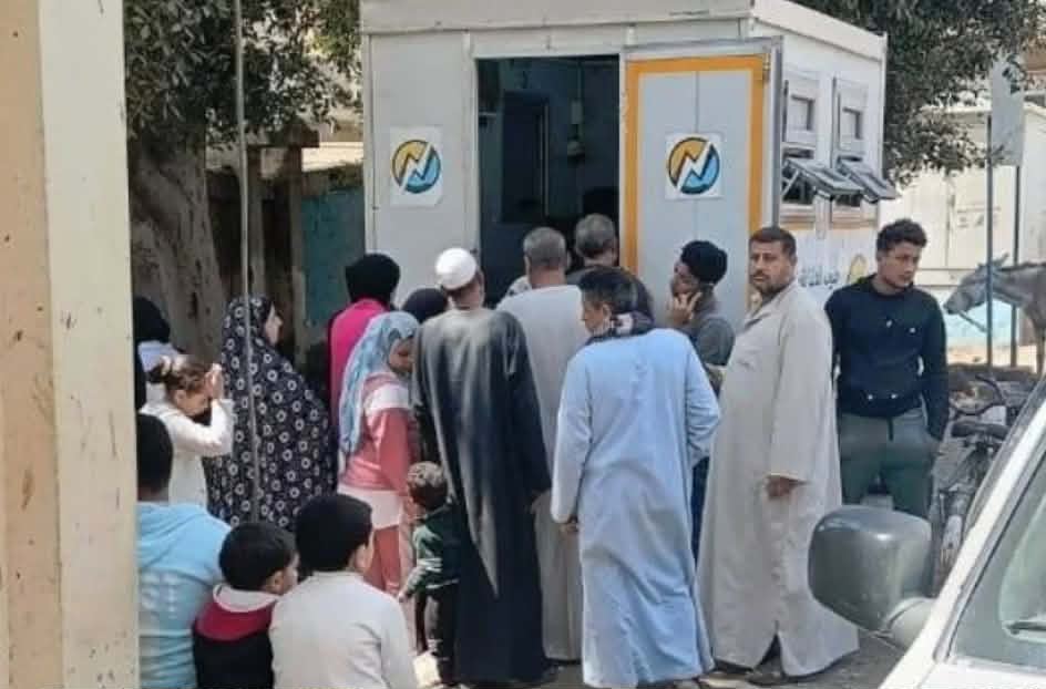 جنوب الدلتا للكهرباء تدفع بسيارة متنقلة لتقديم خدماتها