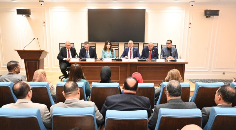 وزيرة الإسكان: نتبنى رؤية أكثر شمولًا وكفاءة لتوفير المسكن الملائم