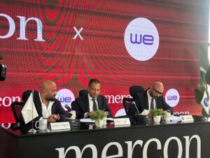 المصرية للاتصالات تتعاون مع ميركون لتقديم حلول اتصالات متكاملة في مشروعاتها