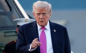 ترامب: سأدمر كل شيء وأسيطر على النفط إذا فشلت إيران في التوصل إلى اتفاق