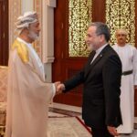 عراقجي يلتقي سلطان عُمان لبحث تطورات الحرب على إيران