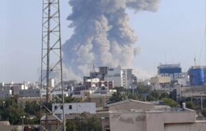 تحذيرات دولية متصاعدة من مخاطر استهداف منشآت نووية في إيران