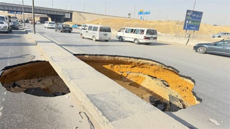 إنهاء خطورة بالوعة صرف صحي مكشوفة بالتجمع الخامس بعد استغاثات المواطنين