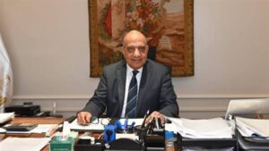 تزامنا مع احتفالات عيد التحرير.. وزير الكهرباء: توفير التغذية الكهربائية اللازمة لمشروعات إعادة البناء والتنمية فى سيناء