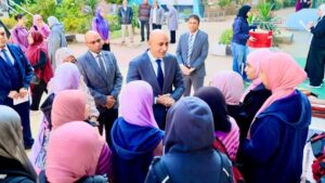 وزير التعليم يجري جولة مفاجئة بمدارس الشرقية لمتابعة انتظام العملية التعليمية