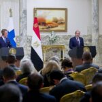 السيسي يؤكد دور مصر المحوري في تهدئة أزمات الشرق الأوسط ودعم الاستقرار الإقليمي