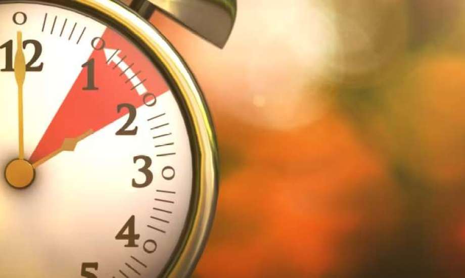 التوقيت الصيفي يدخل حيز التنفيذ.. وخبير يوضح فوائده للطاقة