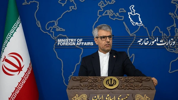 طهران ترفض إنذارات ترامب: الإيرانيون لا يخضعون