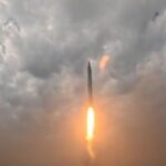 وابل صاروخي إيراني يهز العمق الإسرائيلي