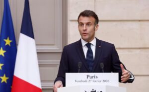 ماكرون يدعو لاستئناف مفاوضات إسلام آباد وتهدئة التصعيد بين طهران وواشنطن