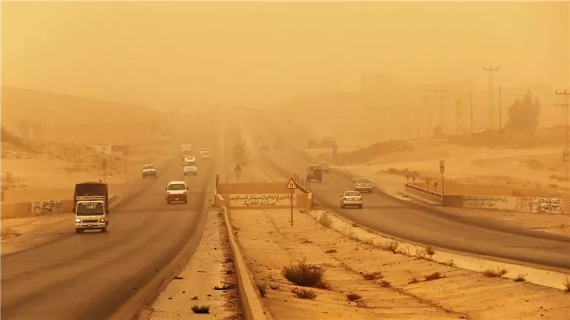 ​تحذير عاجل من الأرصاد: رياح وأتربة تضرب هذه المناطق.. تفاصيل حالة الطقس غدًا الإثنين