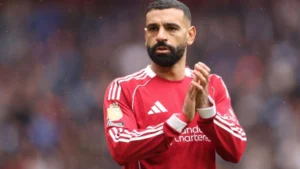 محمد صلاح يقتحم قائمة تاريخية جديدة فى الدورى الإنجليزى قبل وداع ليفربول