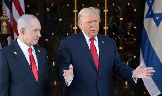 ترامب يطلب من نتنياهو تخفيف الغارات على لبنان لدعم المفاوضات مع إيران