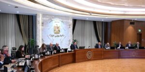 رئيس الوزراء يترأس اجتماع المجلس الأعلى للطاقة 