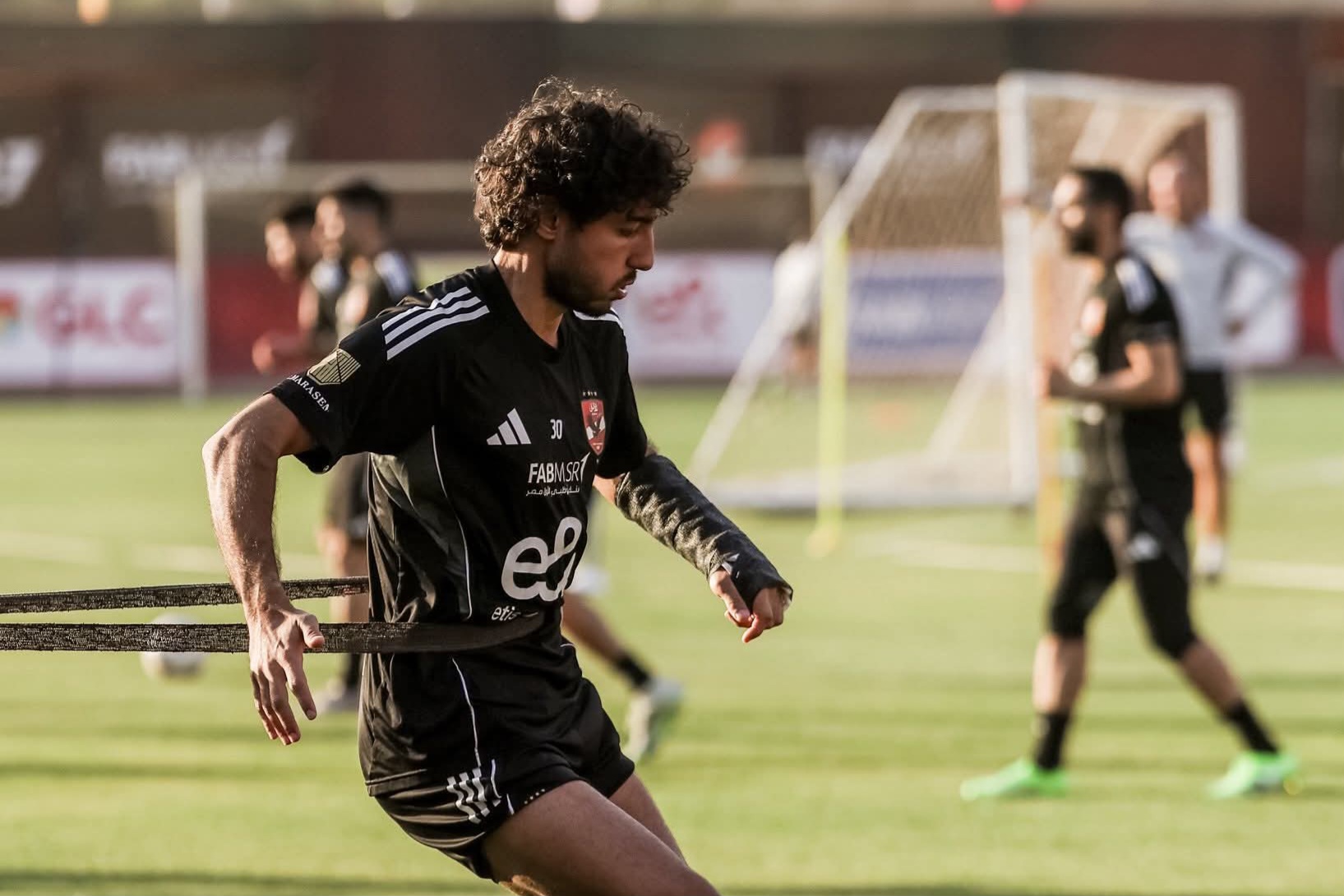 الأهلي يفقد خدمات محمد هاني أمام الزمالك بالدوري