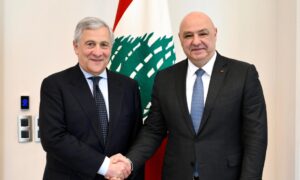 الرئيس اللبناني يضع الحل الدبلوماسي كخيار أول لمواجهة الاحتلال الإسرائيلي