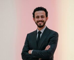 خبير  : تماسك الذهب أعلى 4500 دولار يعزز فرص العودة نحو القمم التاريخية   