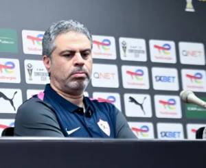 مدرب الزمالك يٌحفز لاعبيه قبل مواجهة شباب بلوزداد في نصف نهائي الكونفدرالية