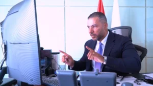 البورصة المصرية تعزز التعاون الدولي مع التمثيل التجاري لجذب الاستثمار الأجنبي