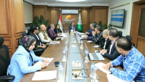 محافظ الجيزة يتابع مشروعات المنيرة الغربية