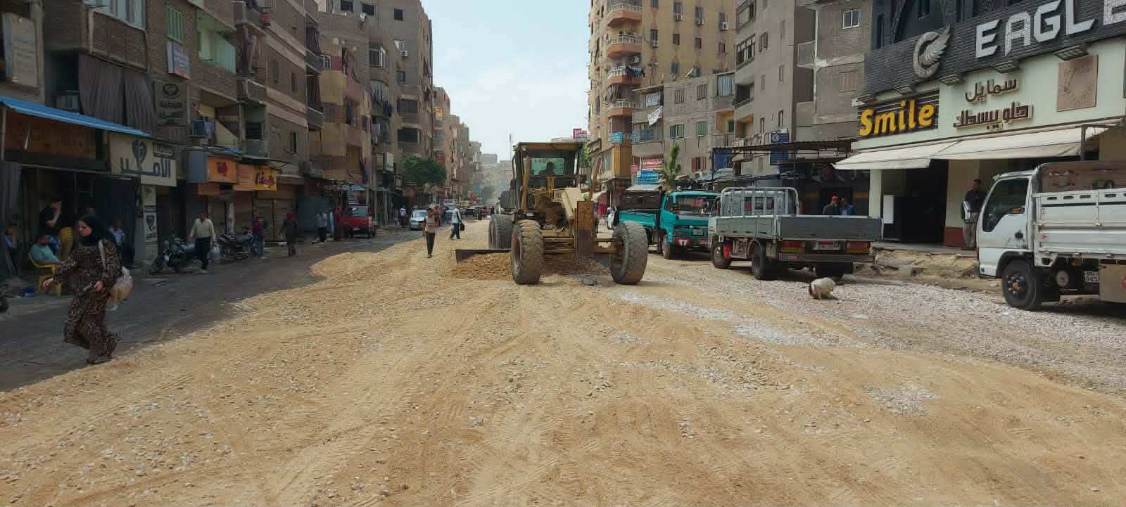 الجيزة: متابعة أعمال تطوير ورفع كفاءة ورصف طريق ناهيا ببولاق الدكرور