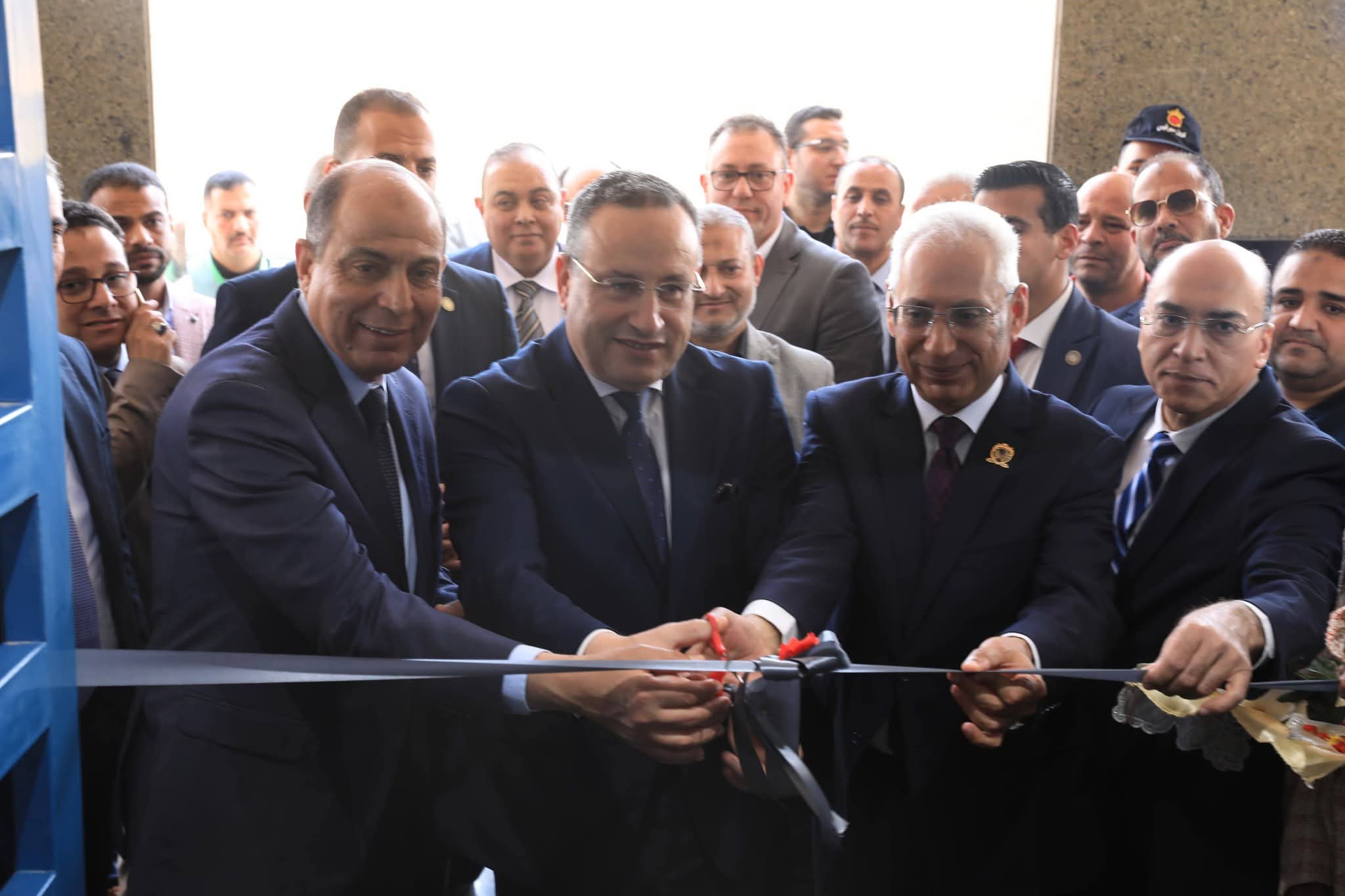 محافظ المنيا ووزير التعليم العالي يفتتحان مستشفى استقبال ورعاية الأطفال بتكلفة بـ300 مليون جنيه