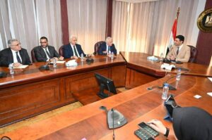 مصر تبحث مع غرفة التجارة الأمريكية تعزيز الشراكة الصناعية والاستثمارية قبيل بعثة “طرق الأبواب” إلى واشنطن