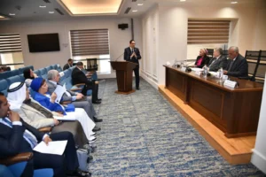 جامعة القاهرة تستعرض مبادرات طلابية لدعم المستشفيات أمام “تعليم النواب”