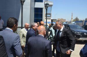 محافظ الجيزة فى زيارة لشركة مياه الشرب والصرف الصحي