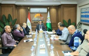 محافظ الجيزة يتابع خطط العمل ونسب إنجاز المشروعات بالحوامدية