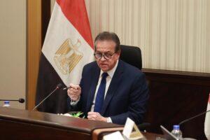 وزير الصحة يجتمع باللجنة العليا للمسؤولية الطبية وسلامة المريض