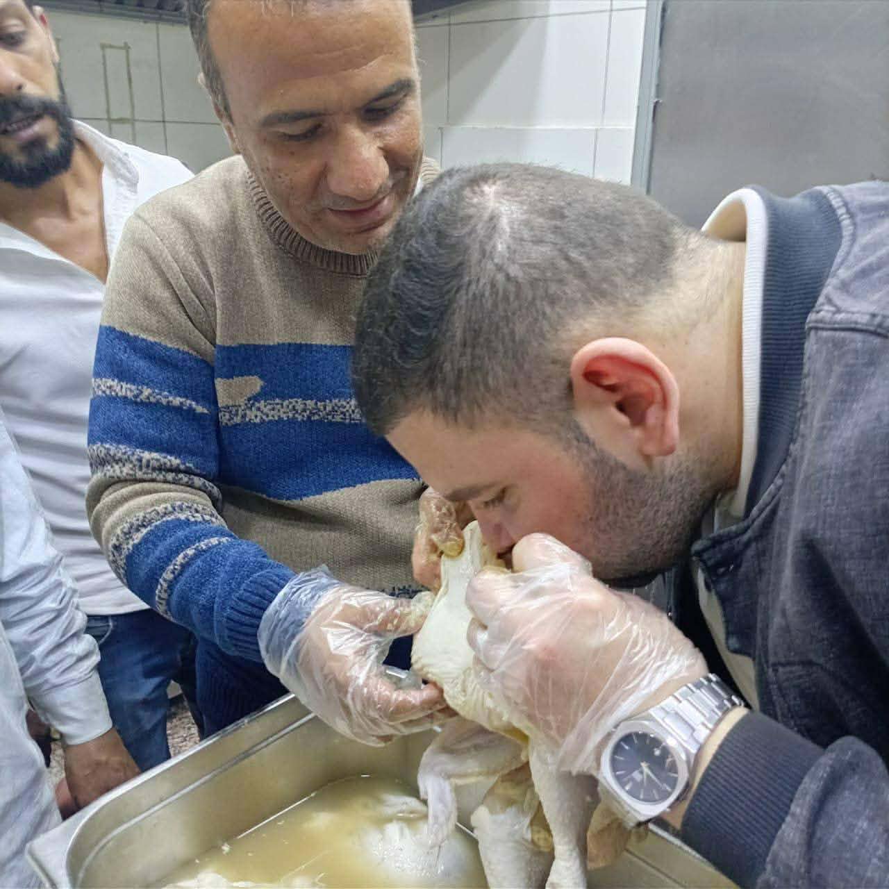 حملات مكثفة على الأسواق بالمنيا.. إعدام 350 كجم أغذية فاسدة وتحرير 28 محضرًا للمخالفين