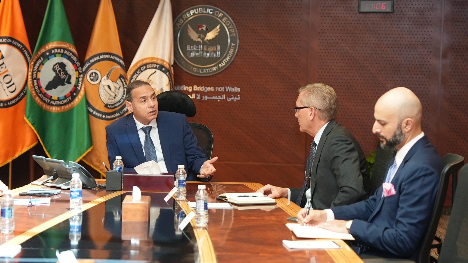 رئيس الرقابة المالية :  آليات جديدة لجذب المستثمرين الأجانب وتنشيط أسواق رأس المال