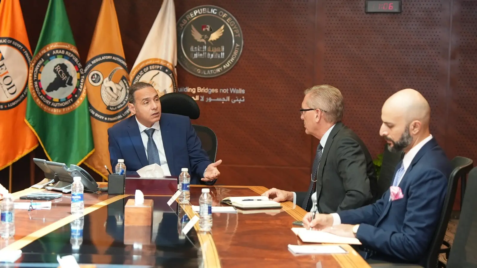 رئيس الرقابة المالية :  آليات جديدة لجذب المستثمرين الأجانب وتنشيط أسواق رأس المال