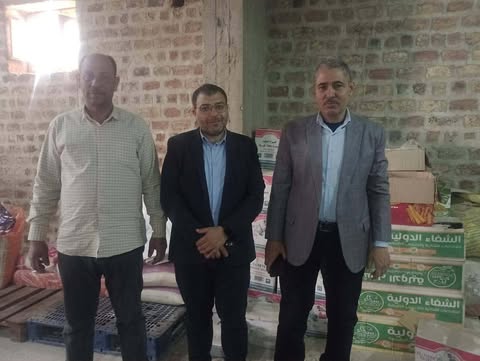 ضبط مصنع لتعبئة مواد غذائية بدون ترخيص في أسيوط